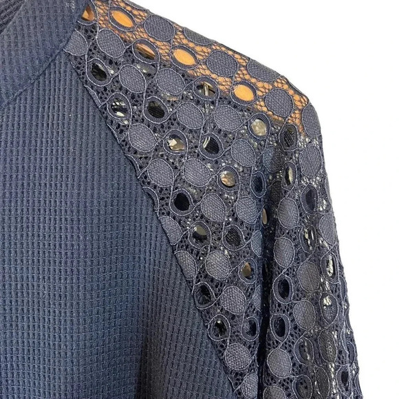 Miholl NWT Navy Blue Blouse Plus XXL Long Lace Eyelet Sleeves Waffle Knit Zipper - Picture 3 of 9